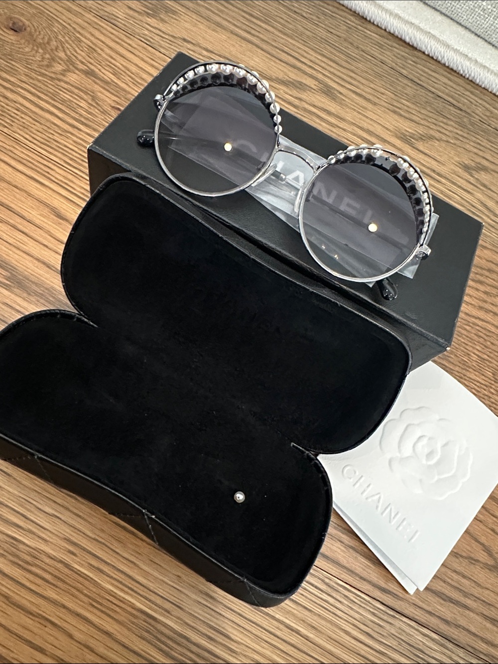 CHANEL Round Subglasses and Pearl Accents - Picture 7 of 11